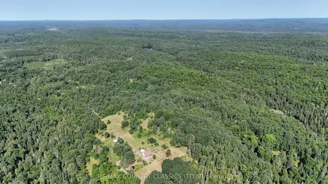 1083 Upper Turriff Road Bancroft ON K0L 2L0