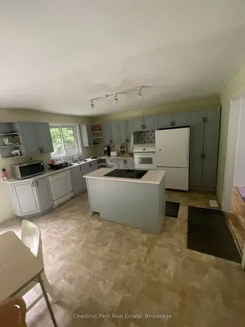 1044 Ashley Lane Bracebridge ON P1L 1X1