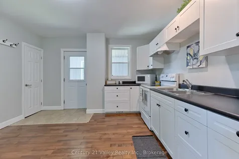 199 Bonnechere Street W Bonnechere Valley ON K0J 1T0