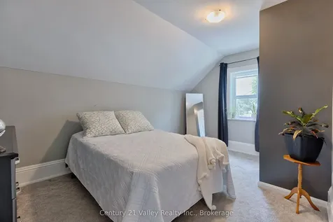 199 Bonnechere Street W Bonnechere Valley ON K0J 1T0