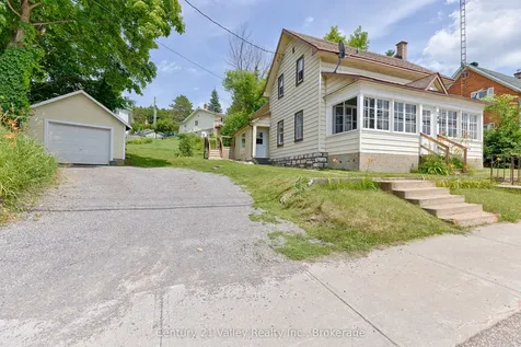 199 Bonnechere Street W Bonnechere Valley ON K0J 1T0