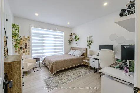 18 Bannister Street Brant ON N0E 1L0