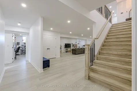 18 Bannister Street Brant ON N0E 1L0