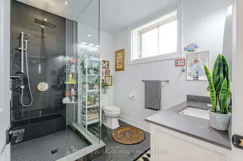 18 Bannister Street Brant ON N0E 1L0