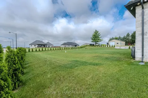 18 Bannister Street Brant ON N0E 1L0