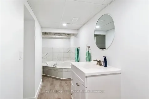 55541 Main Street Bayham ON N0J 1Y0