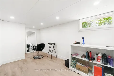 55541 Main Street Bayham ON N0J 1Y0