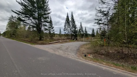 395 Stephenson 1 Road E Bracebridge ON P0B 1L0