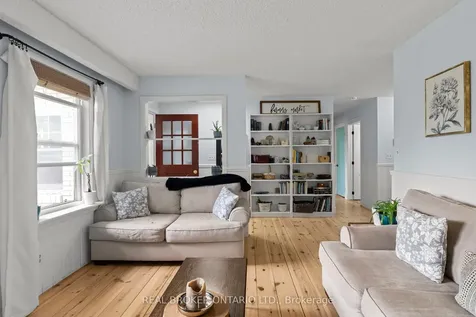 5 Wilshier Boulevard Bracebridge ON P1L 1K9