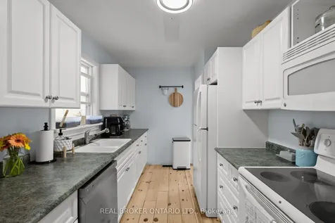 5 Wilshier Boulevard Bracebridge ON P1L 1K9