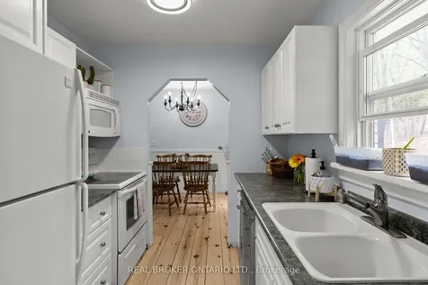 5 Wilshier Boulevard Bracebridge ON P1L 1K9