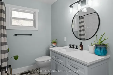 5 Wilshier Boulevard Bracebridge ON P1L 1K9