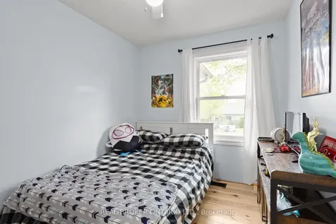 5 Wilshier Boulevard Bracebridge ON P1L 1K9