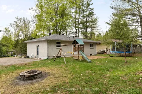 5 Wilshier Boulevard Bracebridge ON P1L 1K9