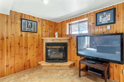 1092 Briscoe Drive Algonquin Highlands ON K0M 1J1