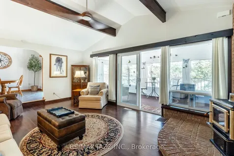 1092 Briscoe Drive Algonquin Highlands ON K0M 1J1