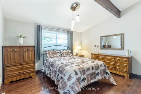 1092 Briscoe Drive Algonquin Highlands ON K0M 1J1