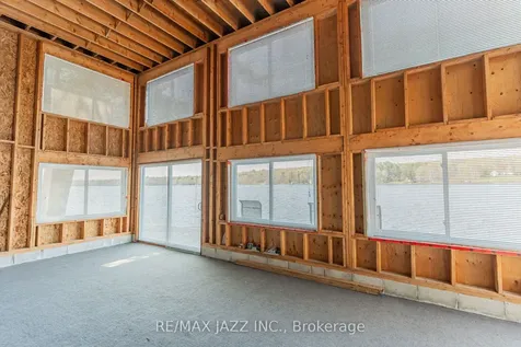 1092 Briscoe Drive Algonquin Highlands ON K0M 1J1