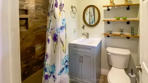 2302 Buckslide Road Algonquin Highlands ON K0M 1J1