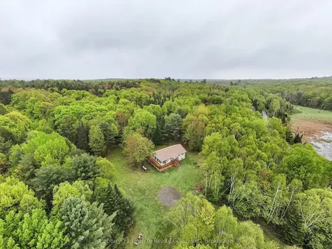 2302 Buckslide Road Algonquin Highlands ON K0M 1J1