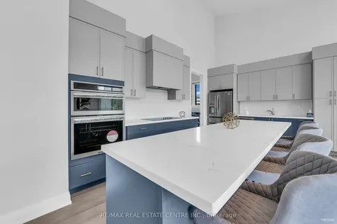 119 Sladden Court Blue Mountains ON N0H 2P0