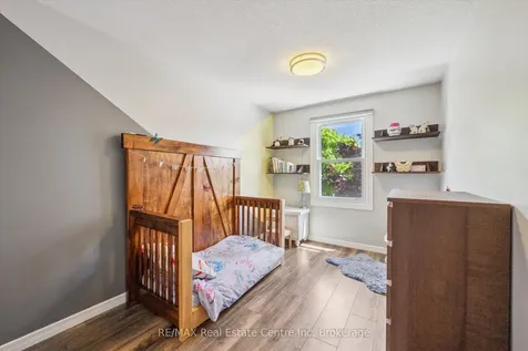 265 Strathallan Street Centre Wellington ON N1M 3K6