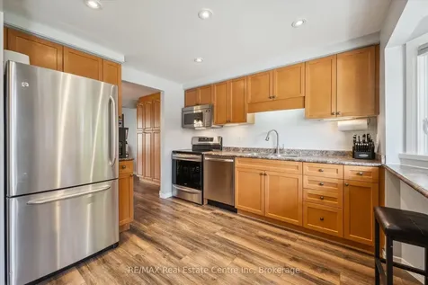 265 Strathallan Street Centre Wellington ON N1M 3K6