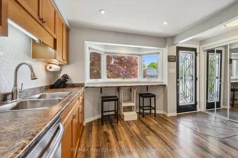 265 Strathallan Street Centre Wellington ON N1M 3K6