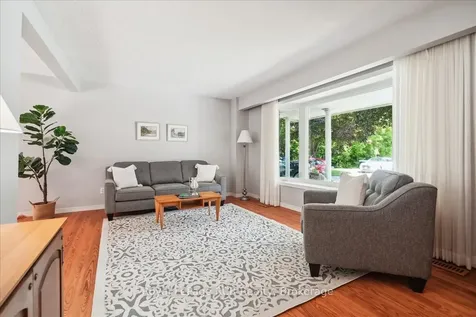 527 5th Street E Owen Sound ON N4K 1E2