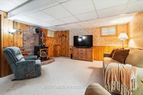 527 5th Street E Owen Sound ON N4K 1E2