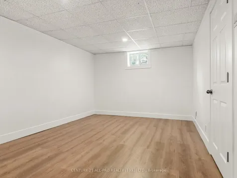 46 Meredith Crescent Cobourg ON K9A 4M9