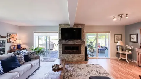 46 Algonquin Lane Ashfield-colborne-wawanosh ON N7A 3Y2