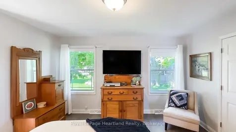 46 Algonquin Lane Ashfield-colborne-wawanosh ON N7A 3Y2