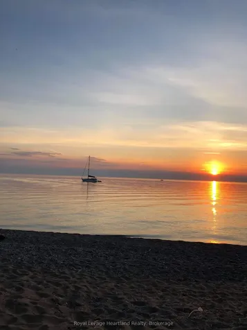 46 Algonquin Lane Ashfield-colborne-wawanosh ON N7A 3Y2