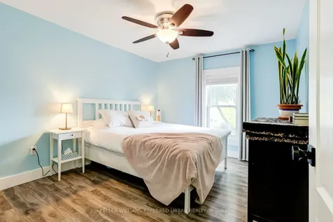 337 Dover Street S Cambridge ON N3H 1L6