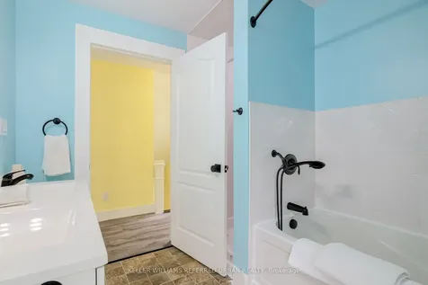 337 Dover Street S Cambridge ON N3H 1L6