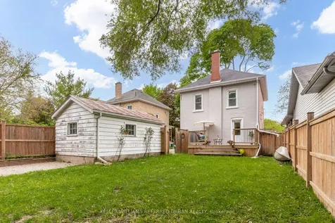 337 Dover Street S Cambridge ON N3H 1L6