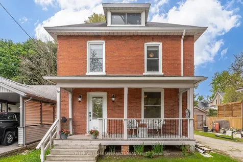 337 Dover Street S Cambridge ON N3H 1L6