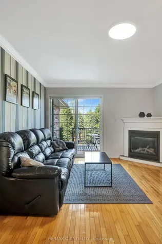 20 Oak Ridge Boulevard Belleville ON K8N 5W1