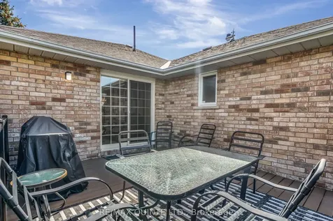 20 Oak Ridge Boulevard Belleville ON K8N 5W1