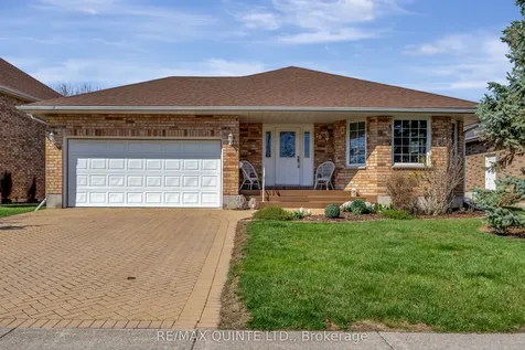 20 Oak Ridge Boulevard Belleville ON K8N 5W1