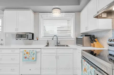 62 Village Drive Belleville ON K8P 4L5