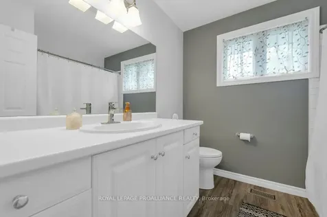 62 Village Drive Belleville ON K8P 4L5