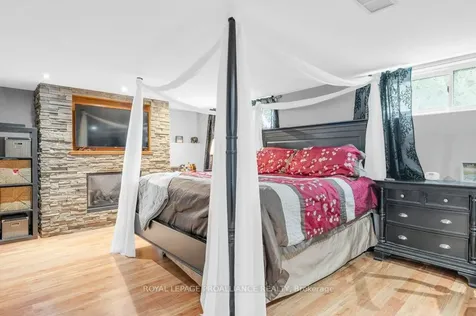 62 Village Drive Belleville ON K8P 4L5