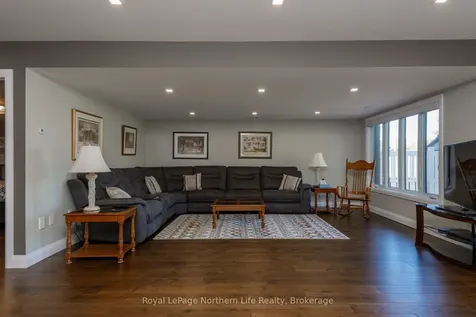 10 Welkin Grove North Bay ON P1A 0G7