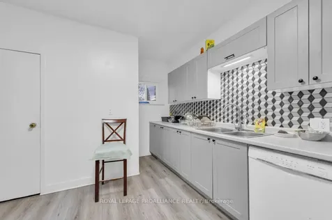 91 Bridge Street W Belleville ON K8P 1J4