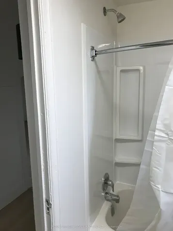 91 Bridge Street W Belleville ON K8P 1J4