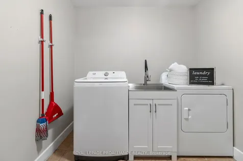 156 Beley Street Brockville ON K6V 6V4