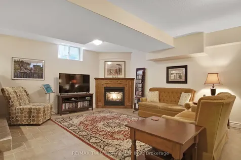 19 Haskell Road Cambridge ON N1P 1E3