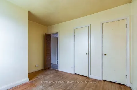 53 Montgomery Boulevard Belleville ON K8N 1J2